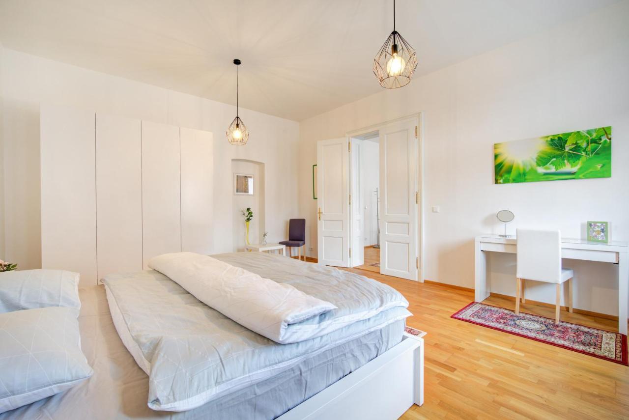 Apartament Bishop *