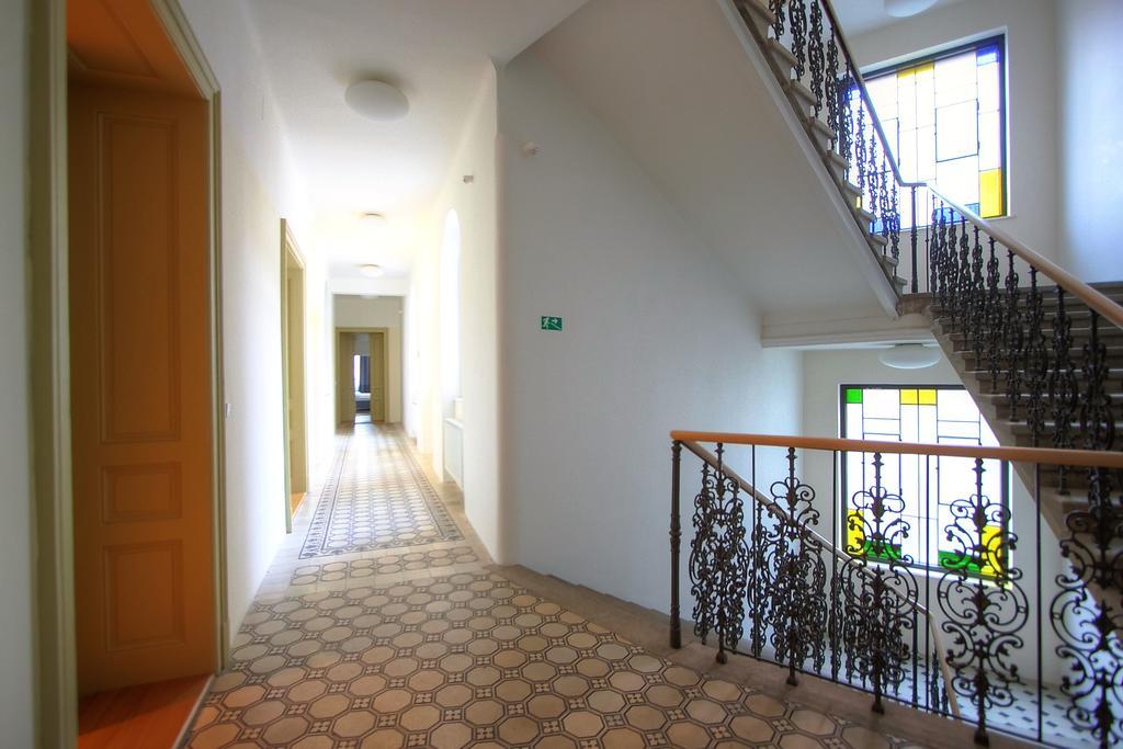 Apartament Bishop