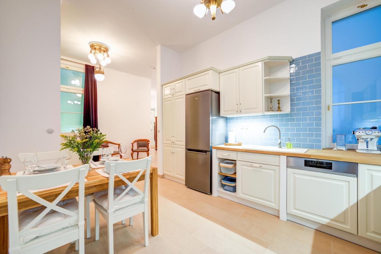 Apartament Bishop