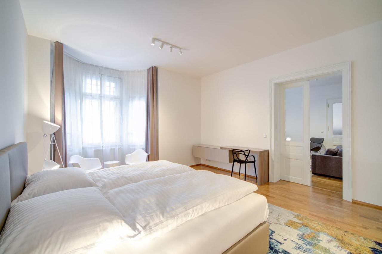 Bishop Apartment