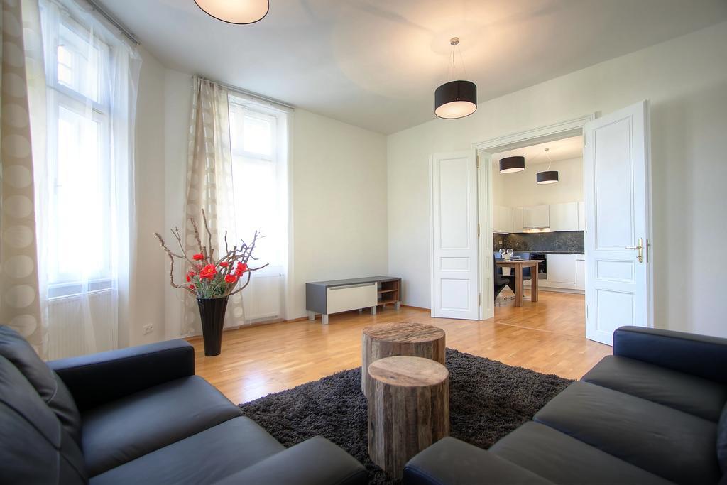 Bishop Apartment