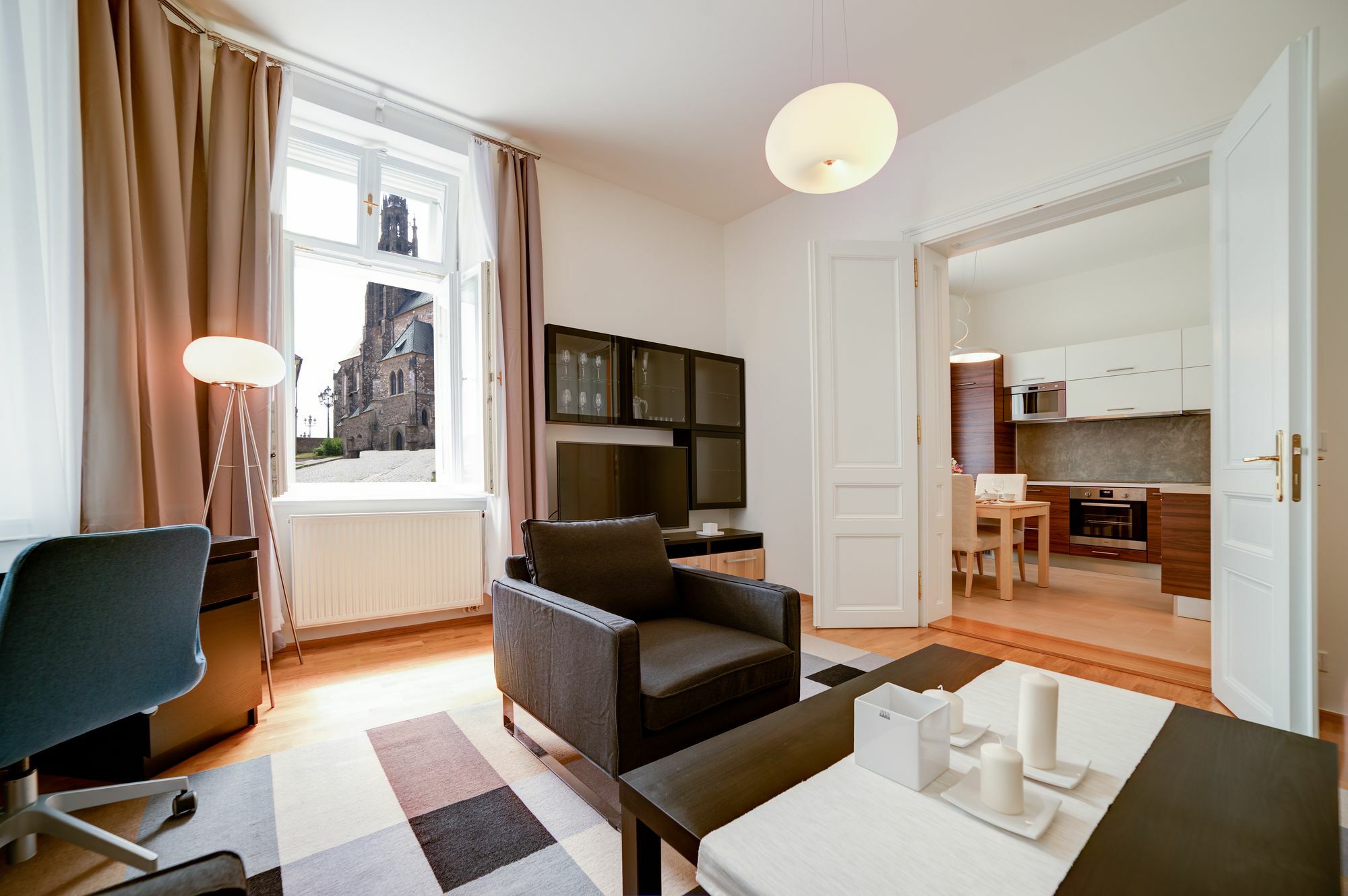 Bishop Apartment
